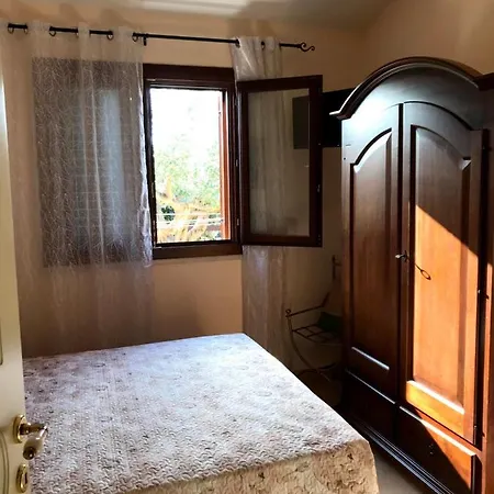 شقة Baia Cofano كوستوناتشي