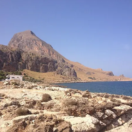 Lägenhet Baia Cofano