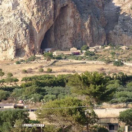 Baia Cofano Lägenhet