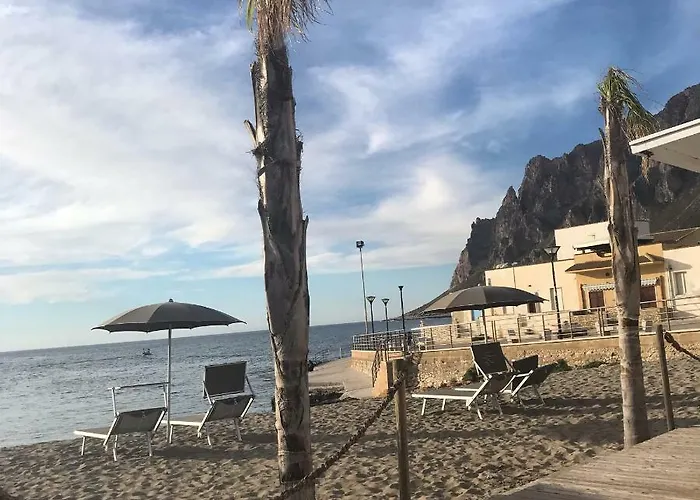 Baia Cofano